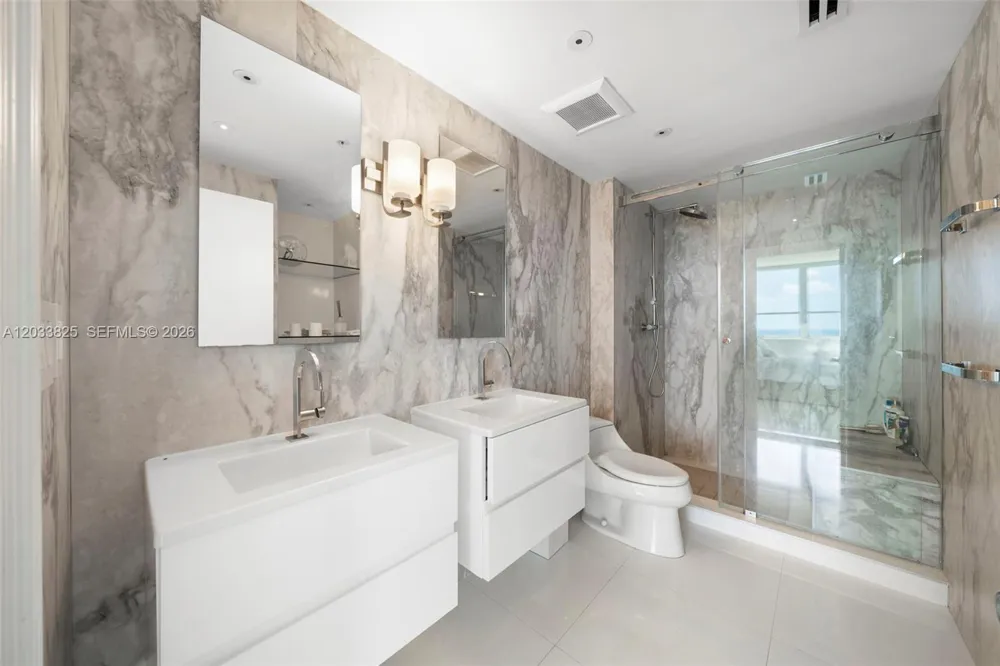 90 Alton Rd #PH3209 Miami Beach, FL 33139