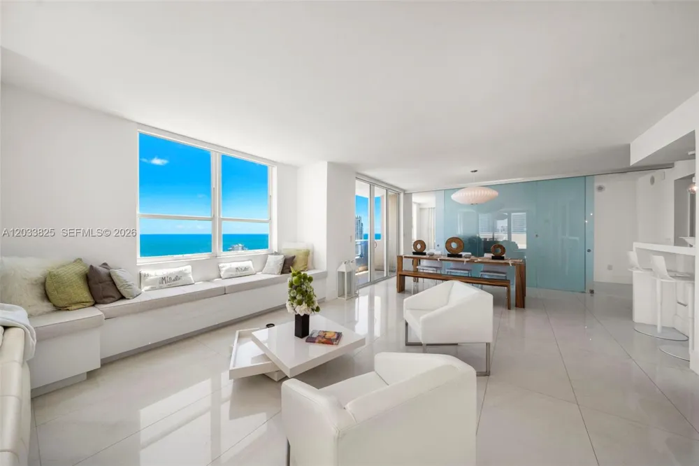 90 Alton Rd #PH3209 Miami Beach, FL 33139