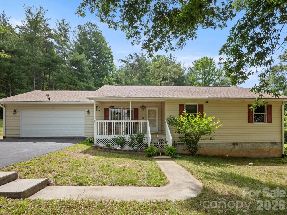 5 Harrison Hill Road Swannanoa, NC 28778