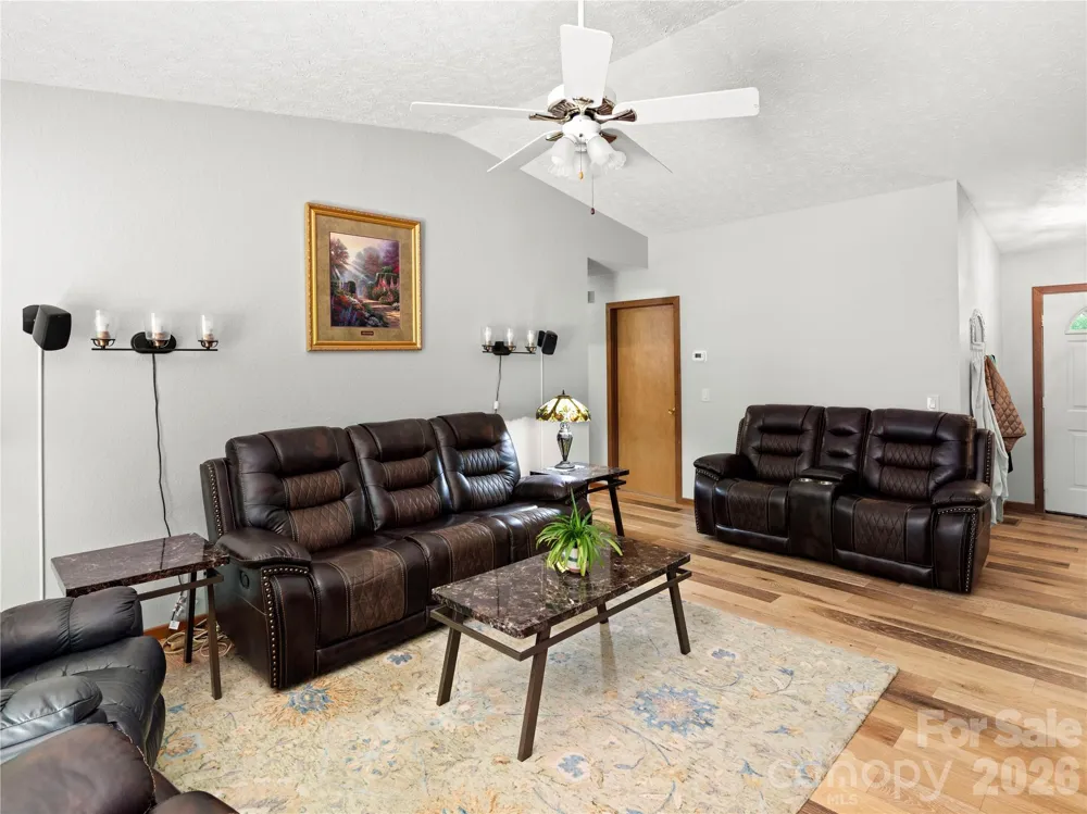 5 Harrison Hill Road Swannanoa, NC 28778