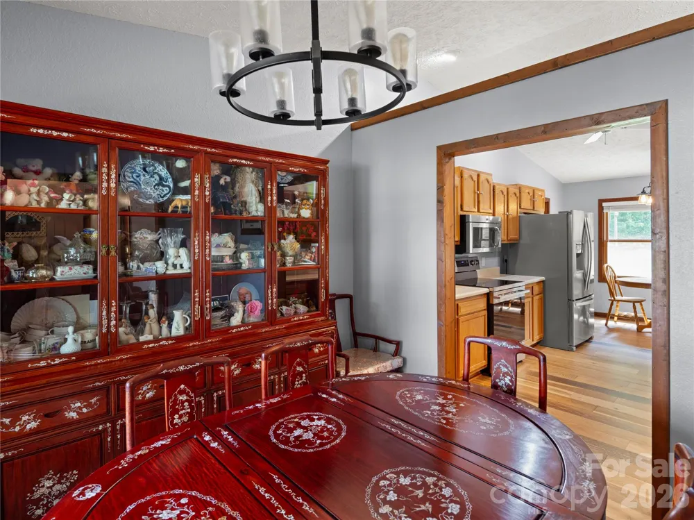 5 Harrison Hill Road Swannanoa, NC 28778