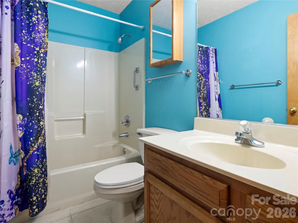 5 Harrison Hill Road Swannanoa, NC 28778