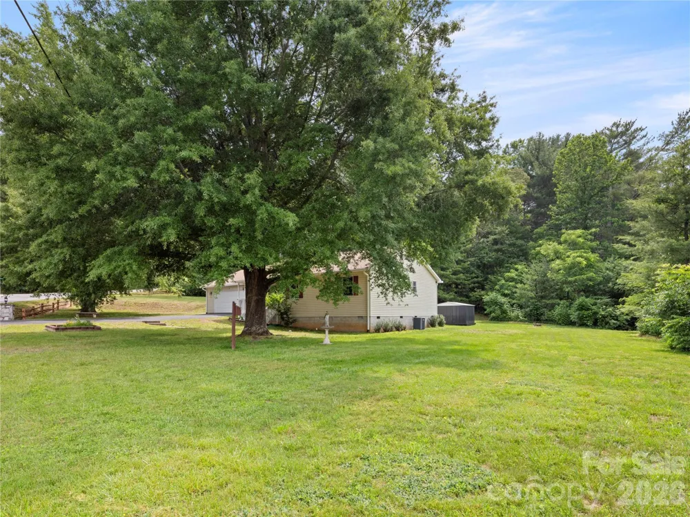 5 Harrison Hill Road Swannanoa, NC 28778