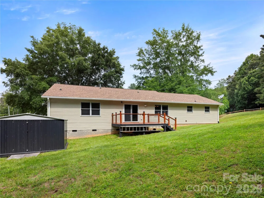 5 Harrison Hill Road Swannanoa, NC 28778