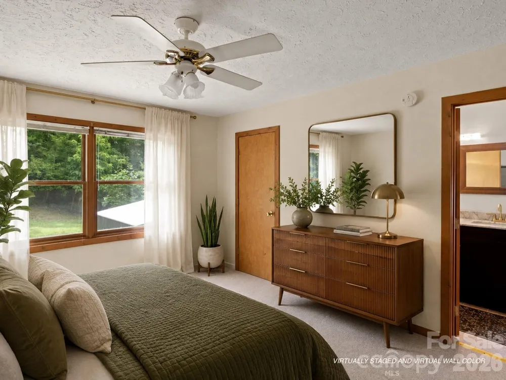 5 Harrison Hill Road Swannanoa, NC 28778