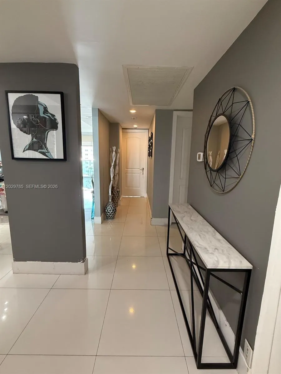 19370 Collins Ave #912 Sunny Isles Beach, FL 33160