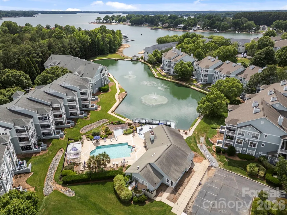 18824 Nautical Drive #33 Cornelius, NC 28031