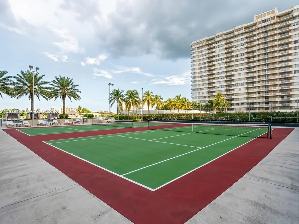 1985 S Ocean Dr #2B Hallandale Beach, FL 33009