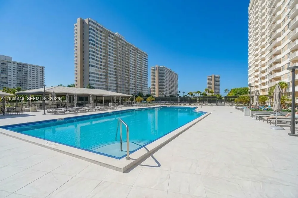 1985 S Ocean Dr #2B Hallandale Beach, FL 33009