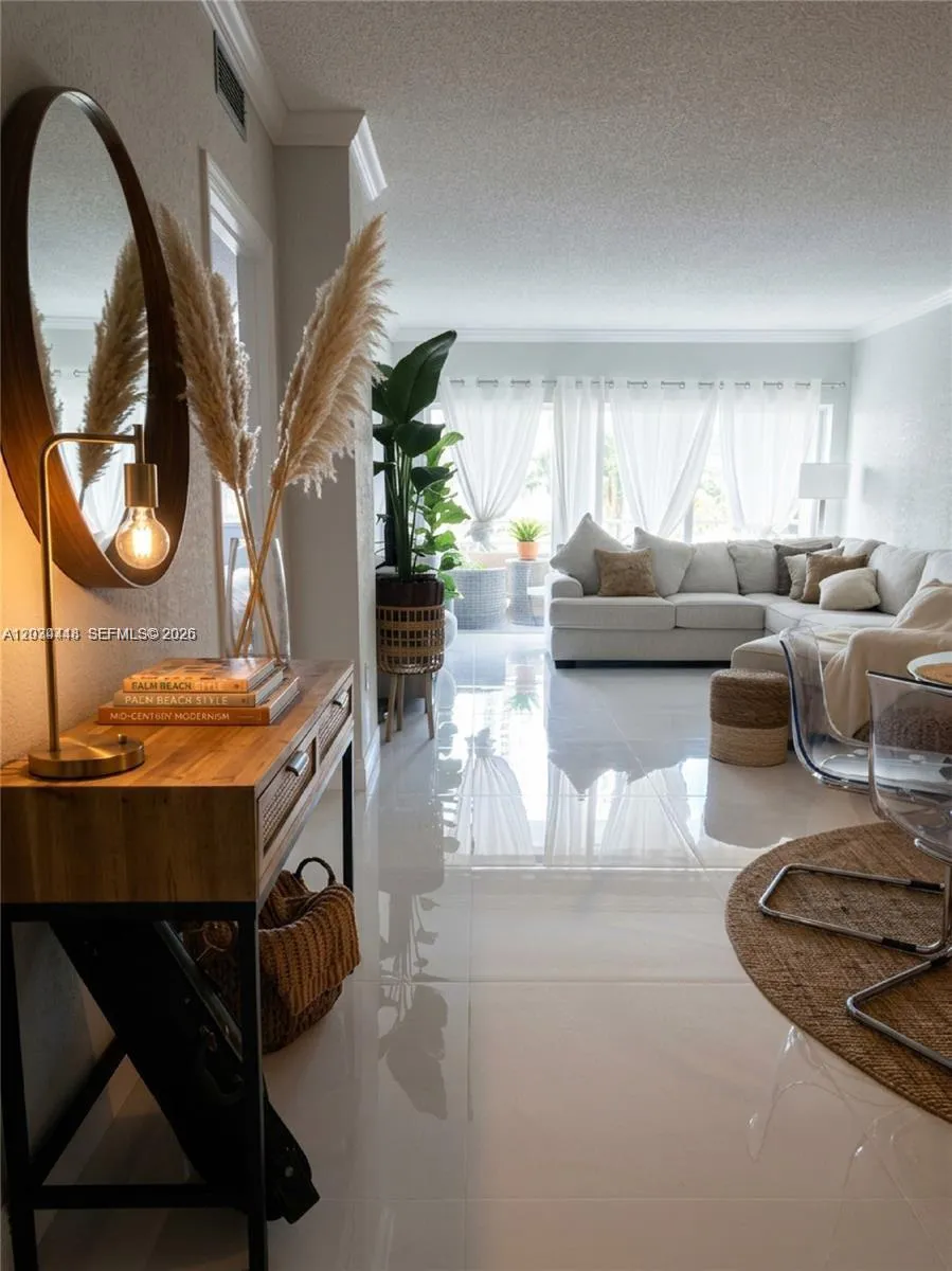 1985 S Ocean Dr #2B Hallandale Beach, FL 33009