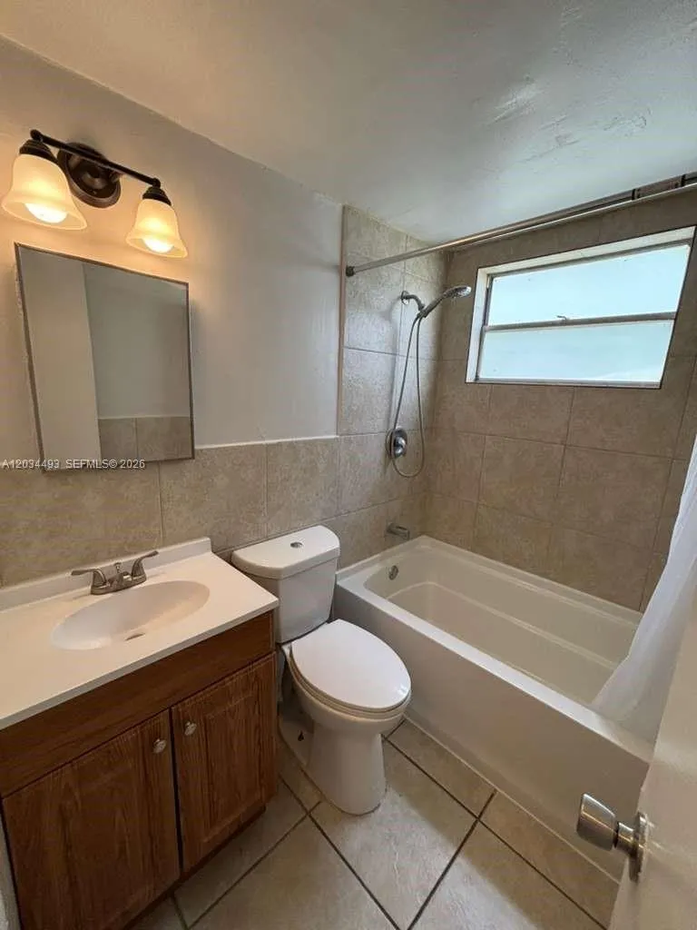 14120 NW 24th Ct #204 Opa-Locka, FL 33054
