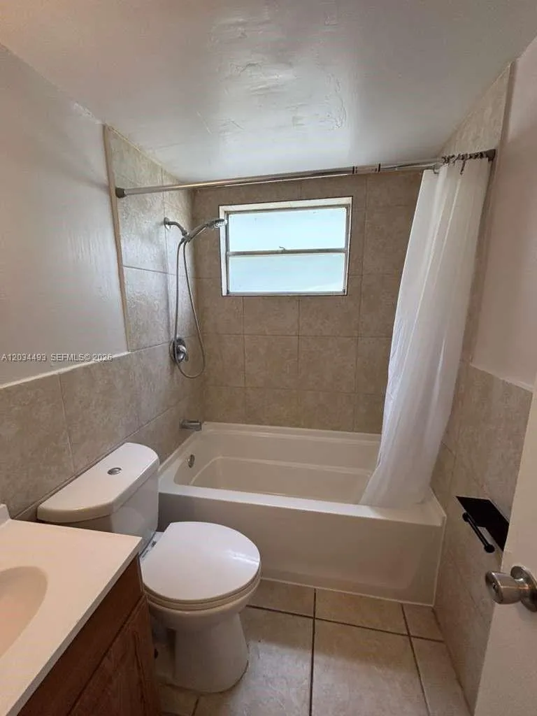 14120 NW 24th Ct #204 Opa-Locka, FL 33054