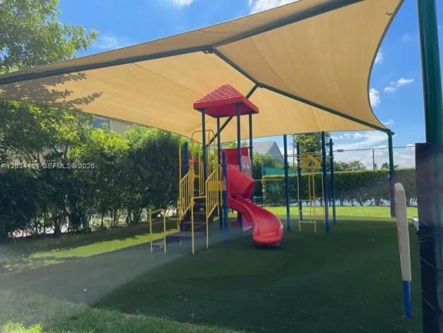 11160 SW 11th Pl #11160 Davie, FL 33324