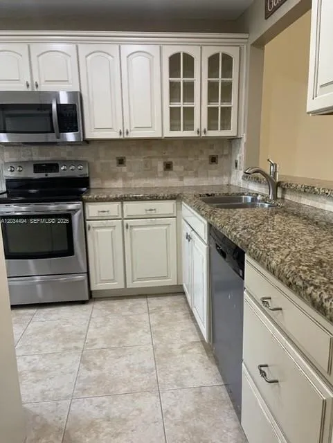 11160 SW 11th Pl #11160 Davie, FL 33324