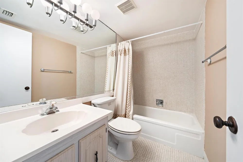 4200 Ocean Drive #1-1404 Singer Island, FL 33404