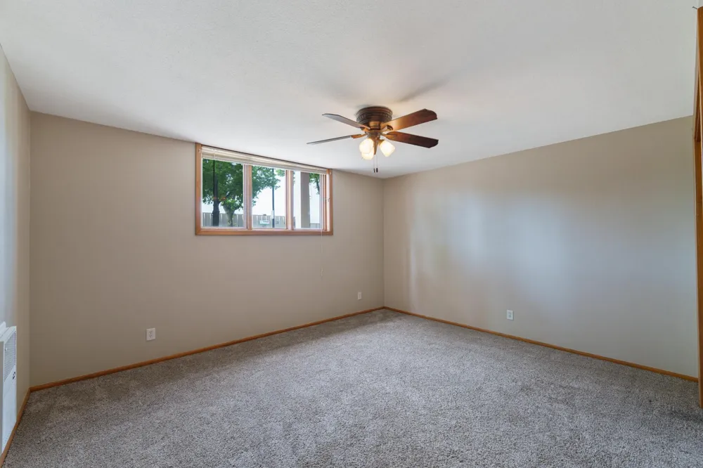 813 6th Avenue #B7 Fargo, ND 58102