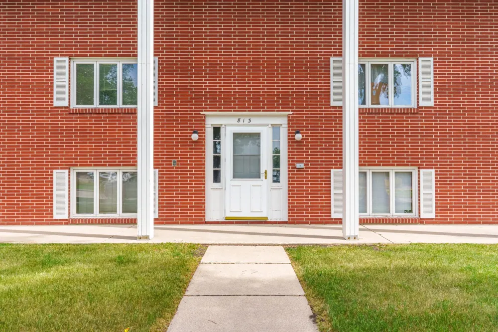 813 6th Avenue #B7 Fargo, ND 58102