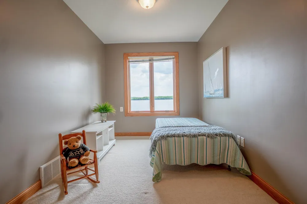191 137th Avenue NW Spicer, MN 56288