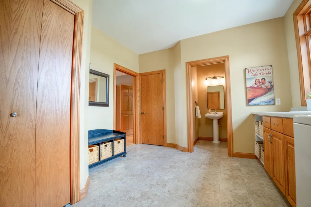 191 137th Avenue NW Spicer, MN 56288