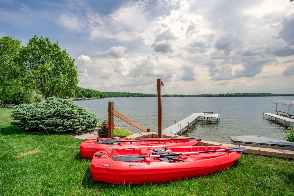 191 137th Avenue NW Spicer, MN 56288