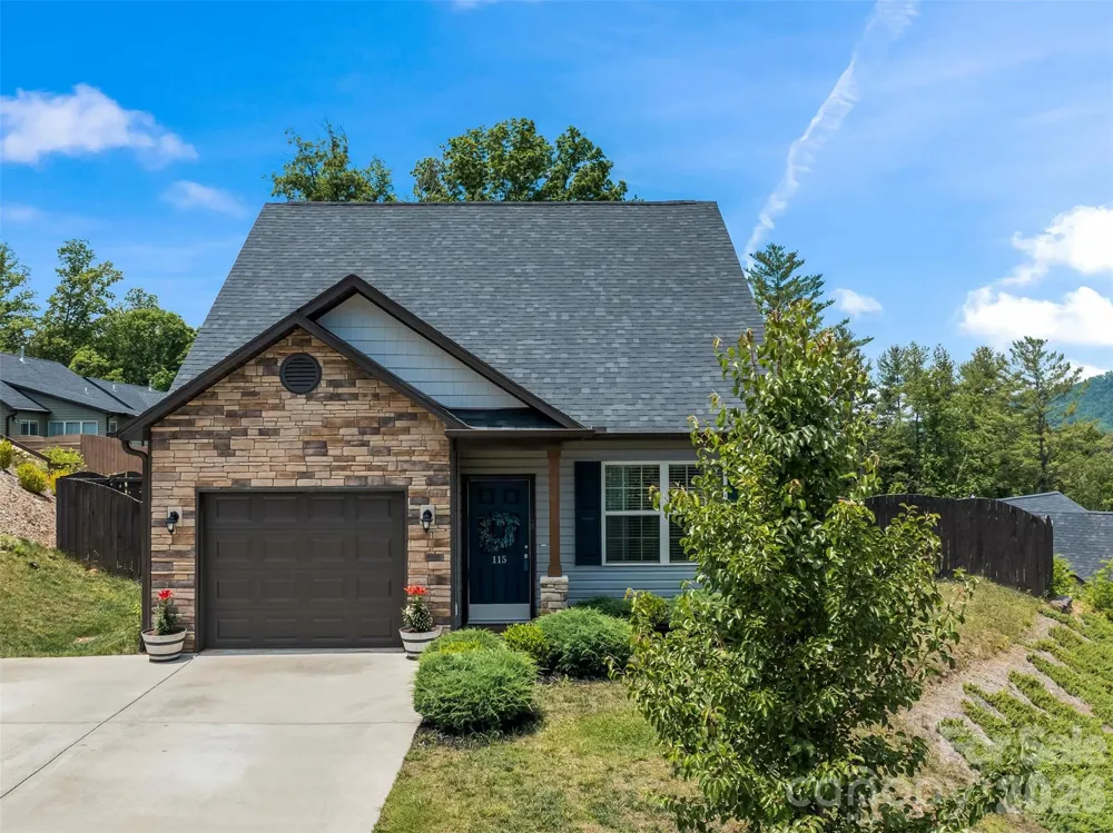 115 Water Leaf Drive Weaverville, NC 28787