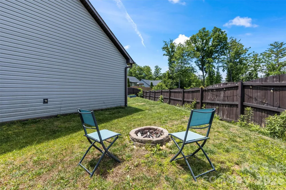 115 Water Leaf Drive Weaverville, NC 28787