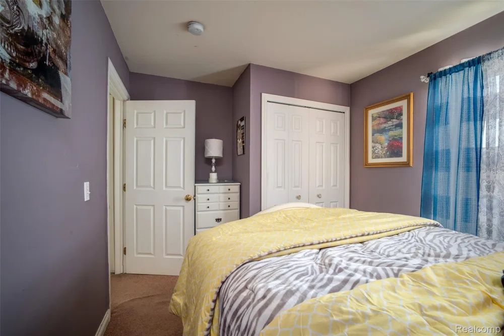 28136 Fortson Lane Inkster City, MI 48141