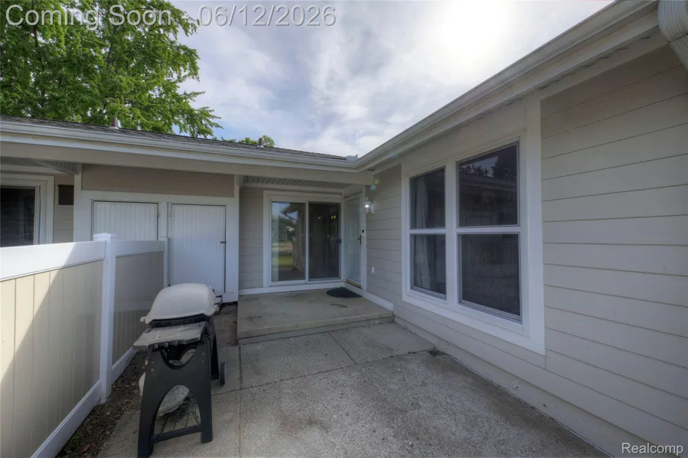 22727 Cortes Street Novi City, MI 48375