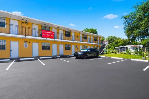 750 NW 56th Street #17
