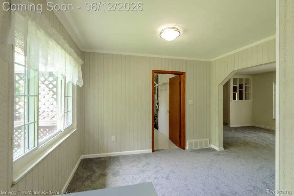 35382 Eldon Drive Brownstown Charter Township, MI 48173