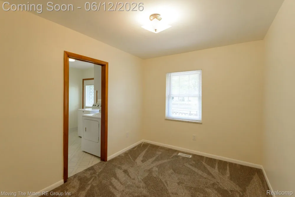 35382 Eldon Drive Brownstown Charter Township, MI 48173