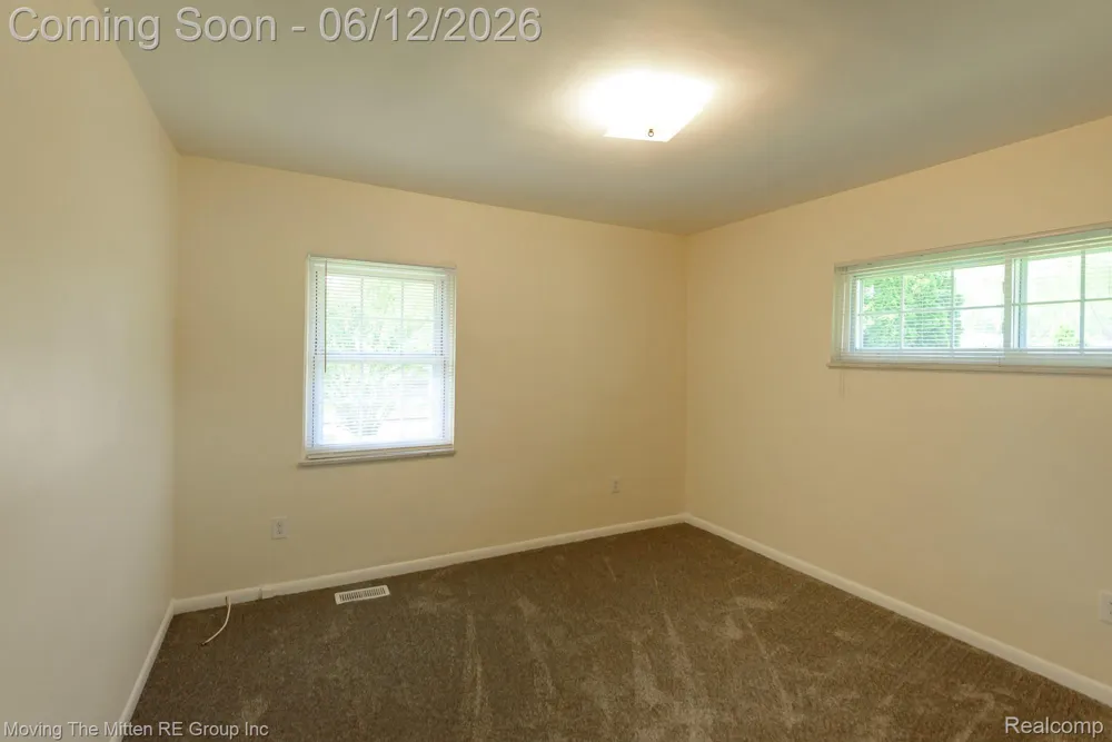 35382 Eldon Drive Brownstown Charter Township, MI 48173
