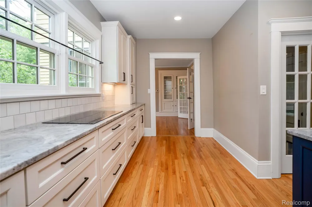 549 W Dunlap Street Northville City, MI 48167