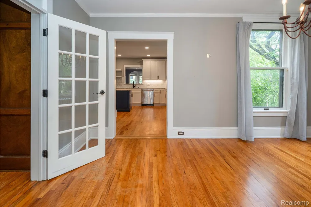 549 W Dunlap Street Northville City, MI 48167