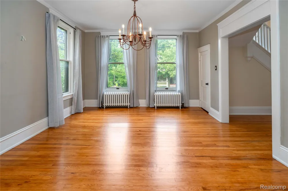 549 W Dunlap Street Northville City, MI 48167