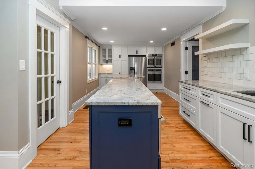 549 W Dunlap Street Northville City, MI 48167