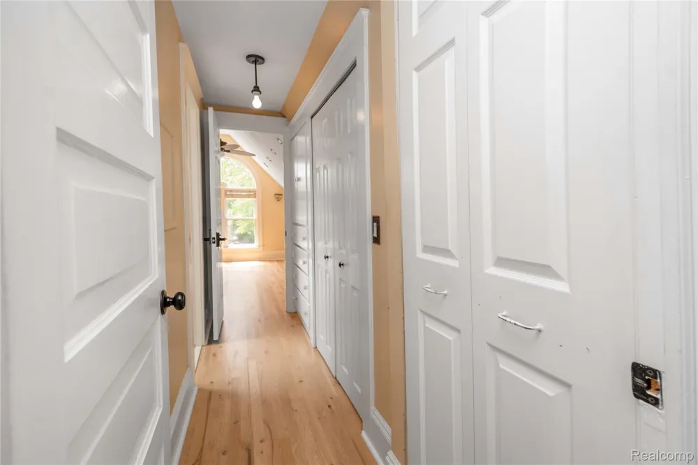 549 W Dunlap Street Northville City, MI 48167