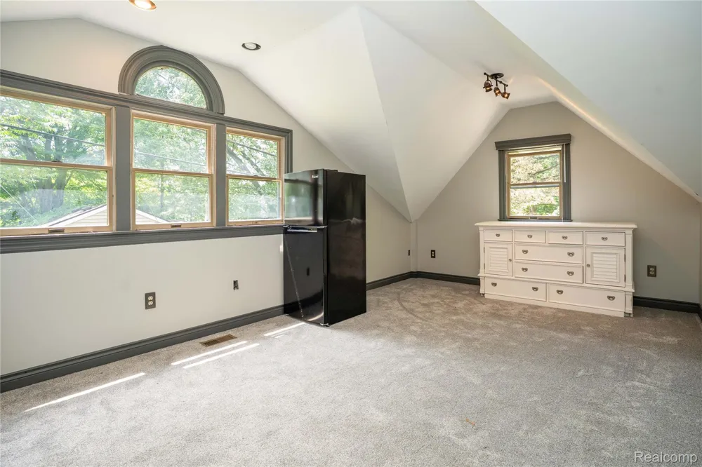549 W Dunlap Street Northville City, MI 48167