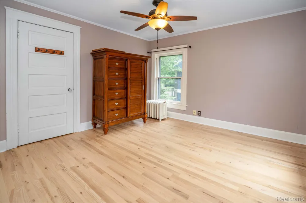 549 W Dunlap Street Northville City, MI 48167