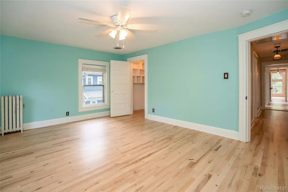 549 W Dunlap Street Northville City, MI 48167