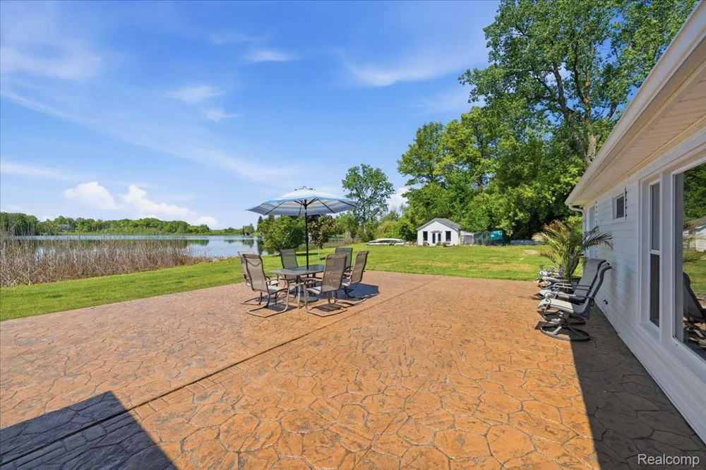 68991 Mound Road Washington Township, MI 48095