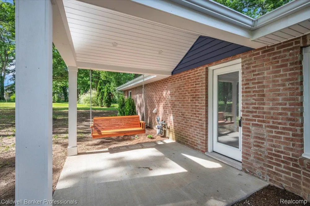76107 Van Dyke Road Bruce Township, MI 48065