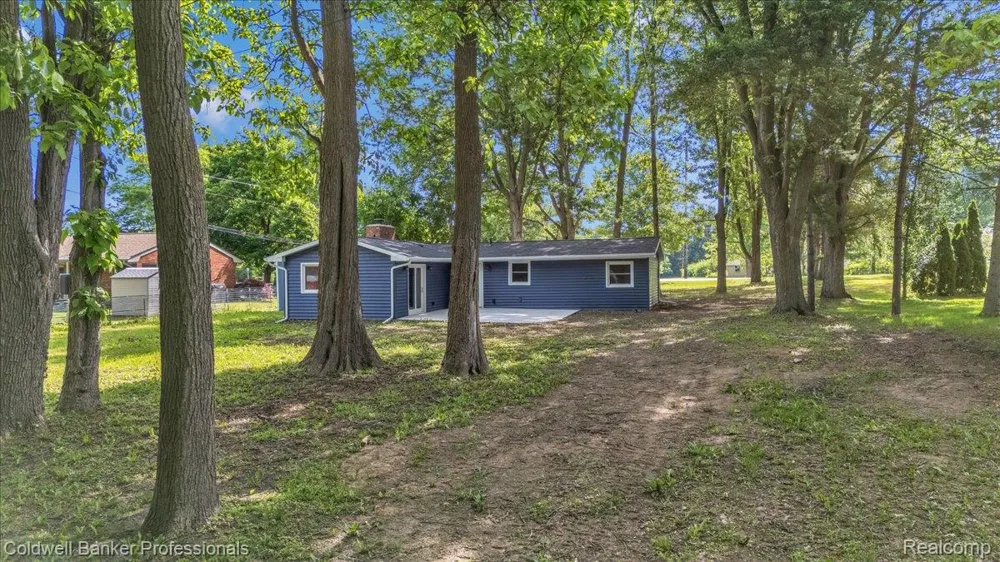 76107 Van Dyke Road Bruce Township, MI 48065