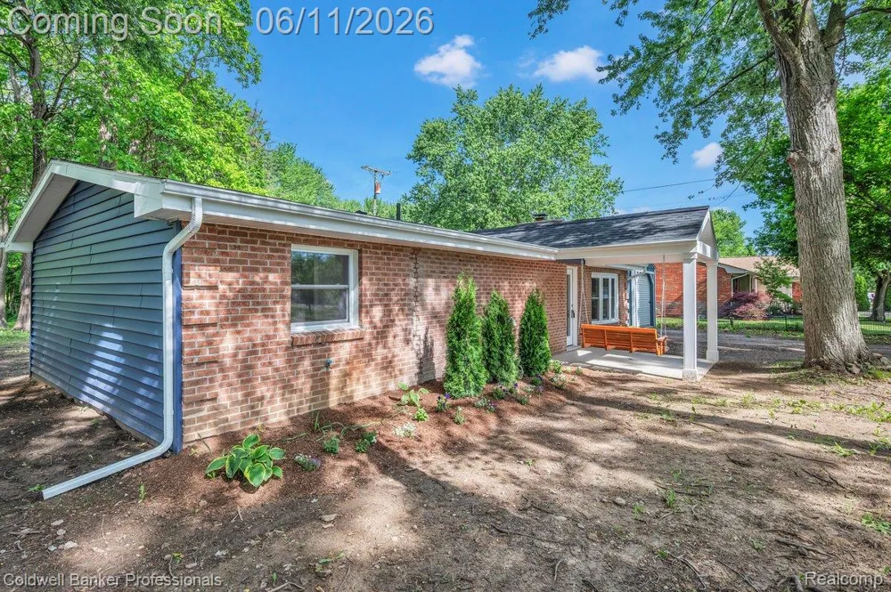 76107 Van Dyke Road Bruce Township, MI 48065
