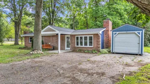 76107 Van Dyke Road