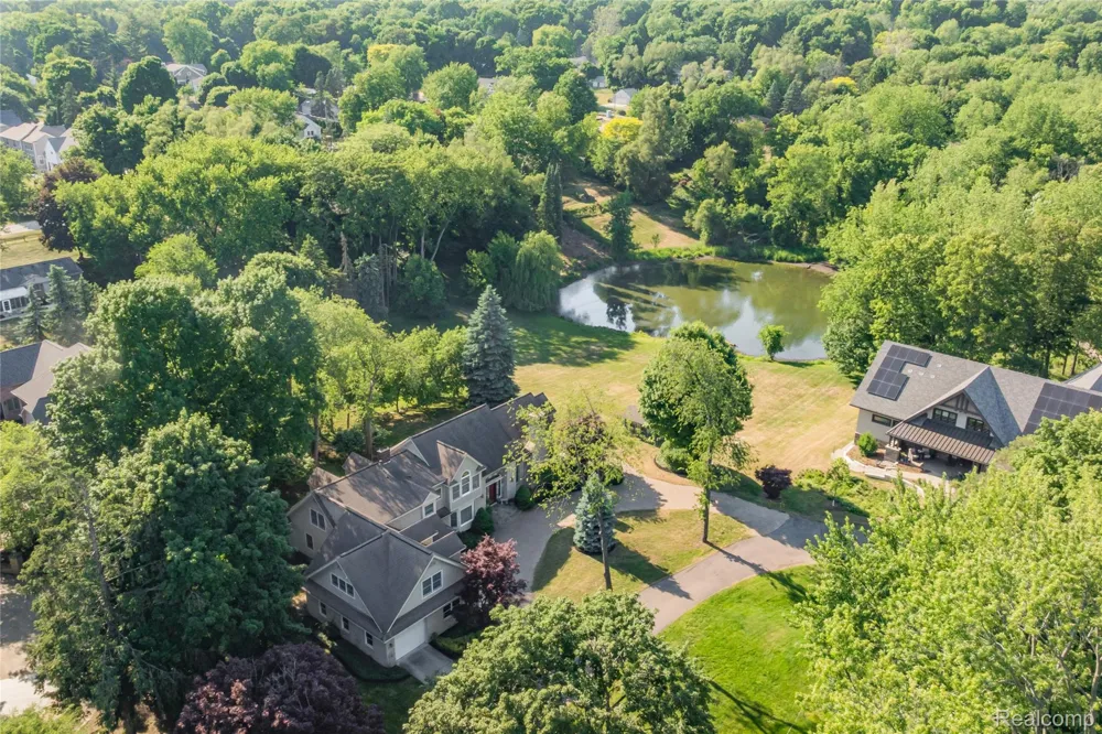 905 Spring Drive Northville Township, MI 48167