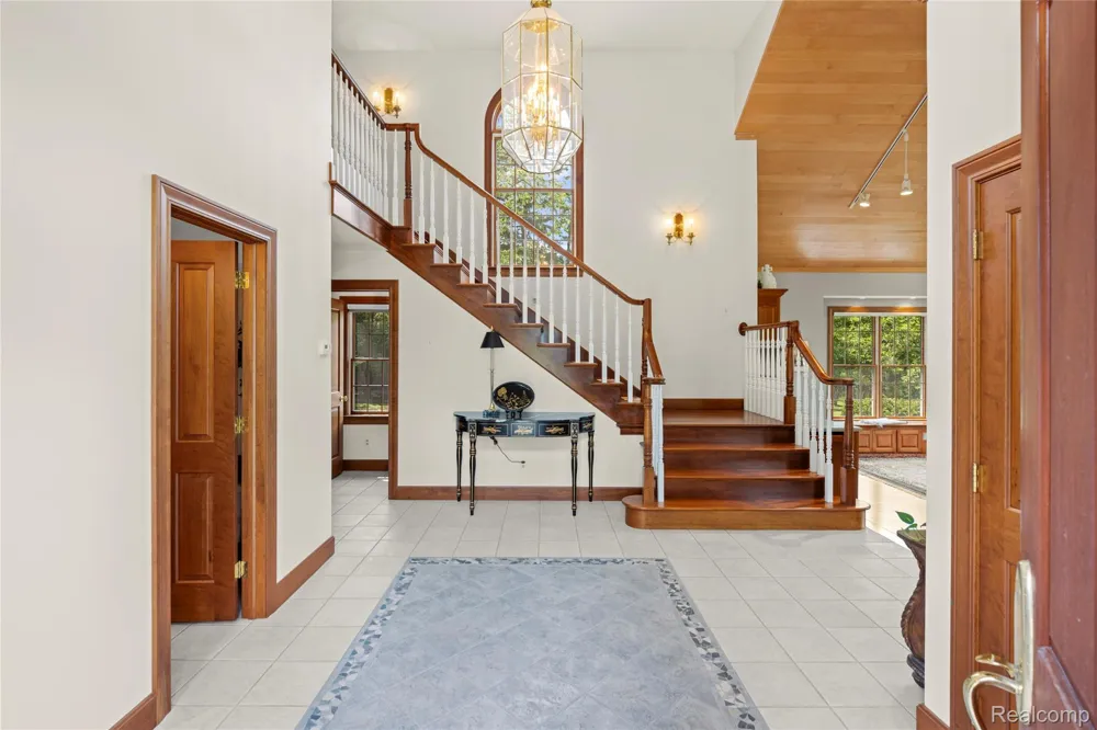 905 Spring Drive Northville Township, MI 48167