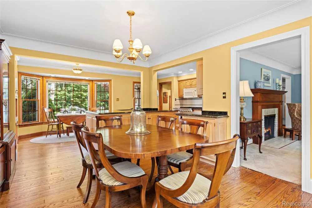 905 Spring Drive Northville Township, MI 48167