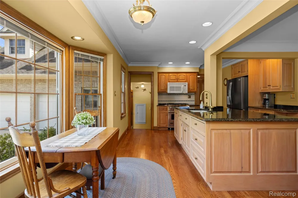 905 Spring Drive Northville Township, MI 48167