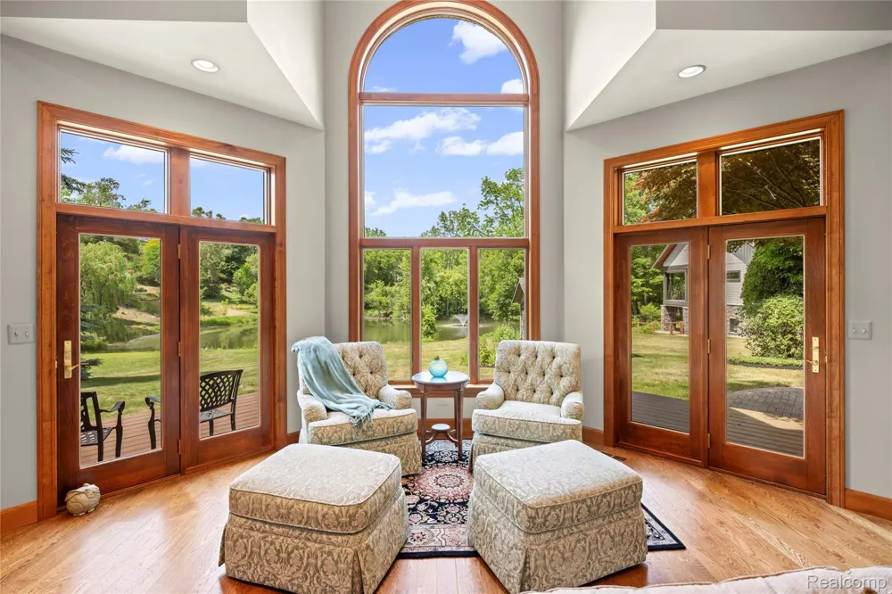 905 Spring Drive Northville Township, MI 48167